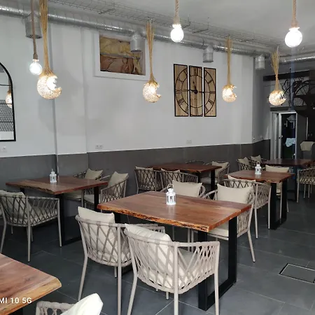 Lua Boutique Hotel 2*
